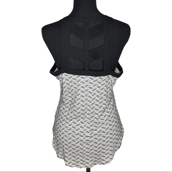 Candies Tank Top Cut Out Green Black Size Large - Picture 4 of 8